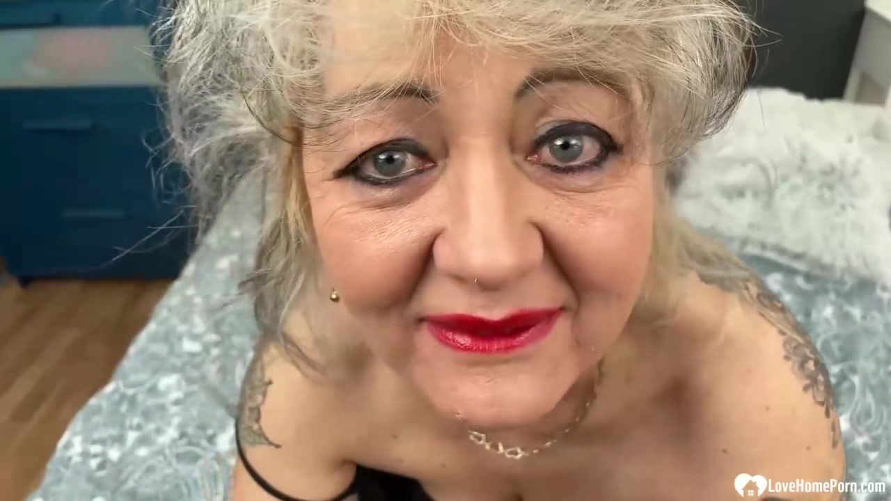 Busty granny still has a beautiful body