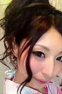 Hina Akiyoshi