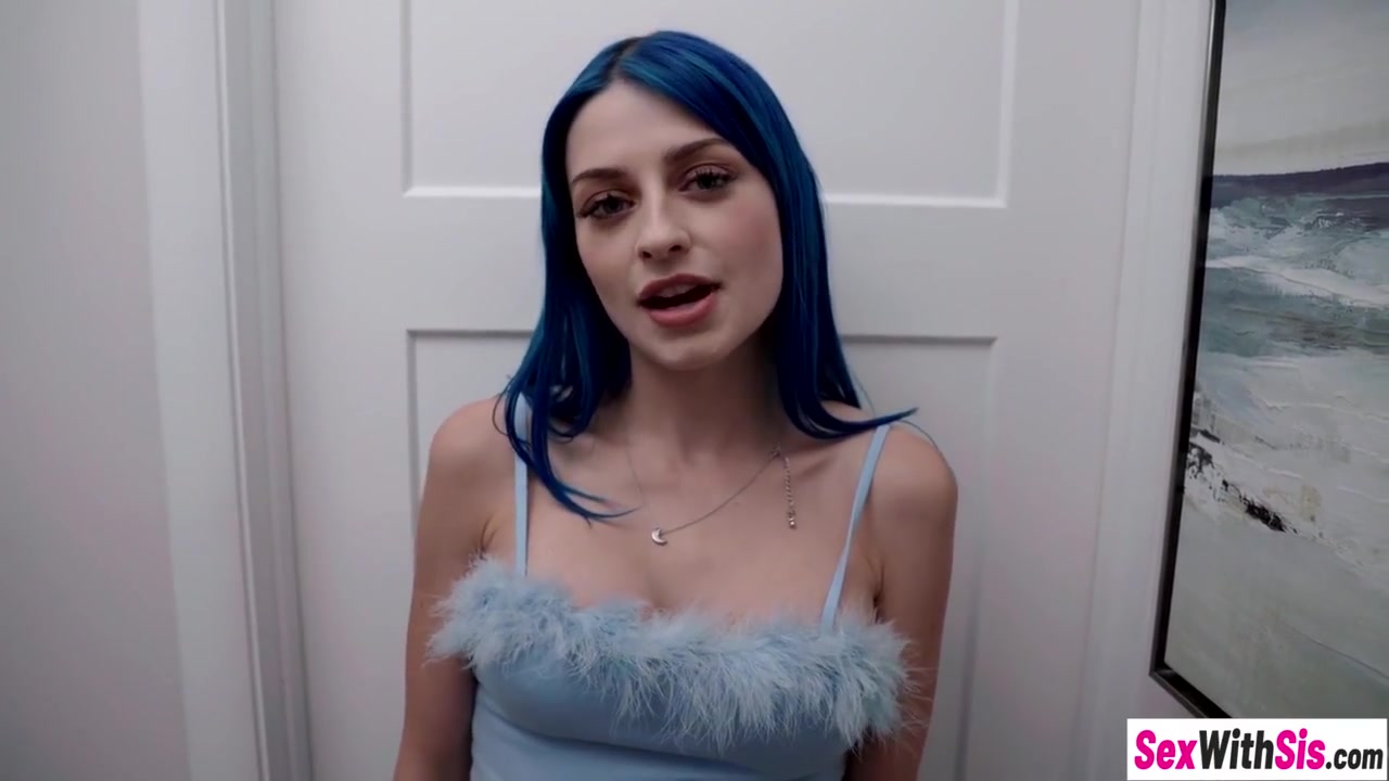 teen 18+ stepsister wraps herself up for big stepbrother