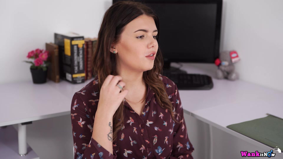 Jessie - Frisky Friday - Sexy Videos - WankitNow