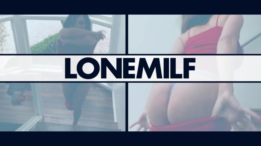 Wet And Ready MILF Masturbation - MYLF