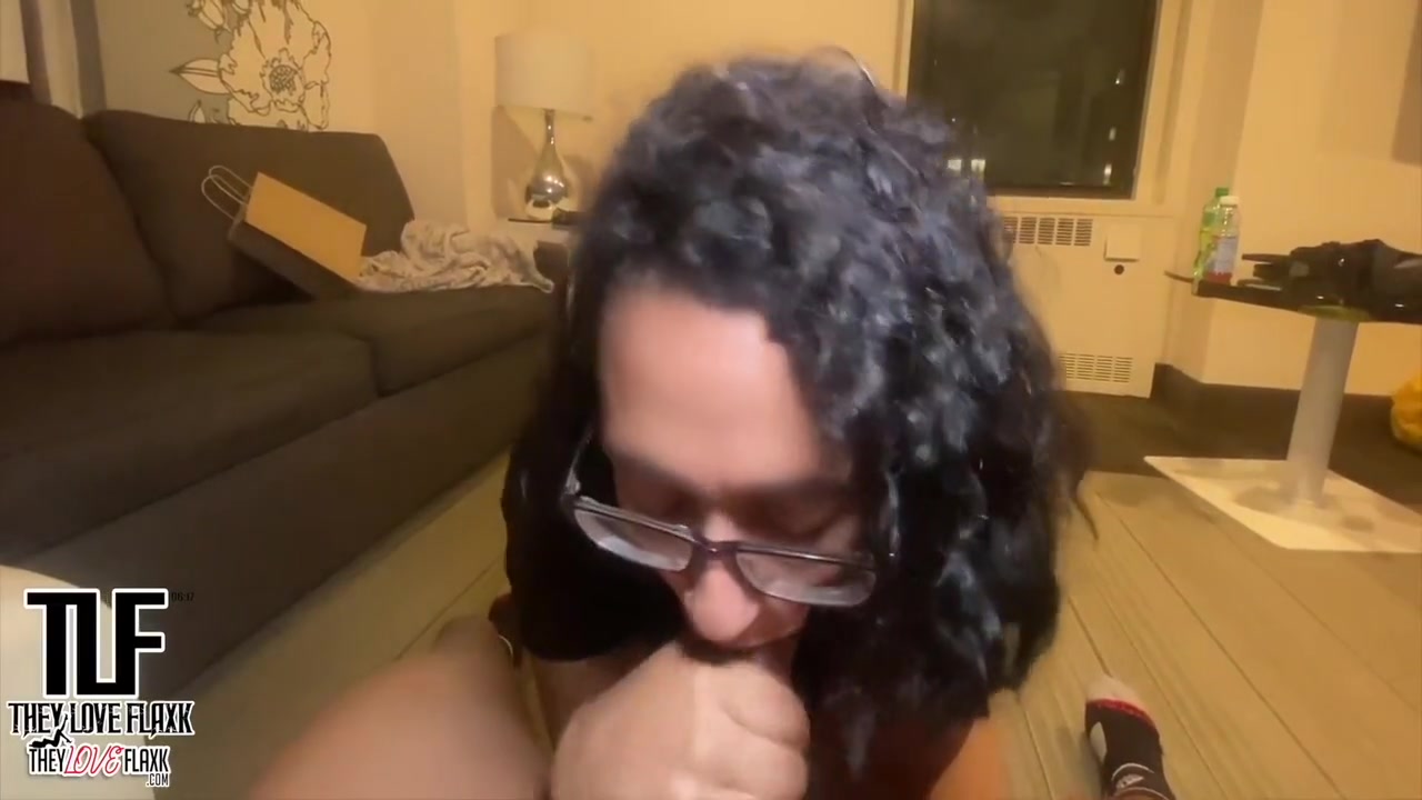 Thick Ass Had My Pull Out Game Weak So I Filled That Pussy Up 5 Min With Emori Pleezer