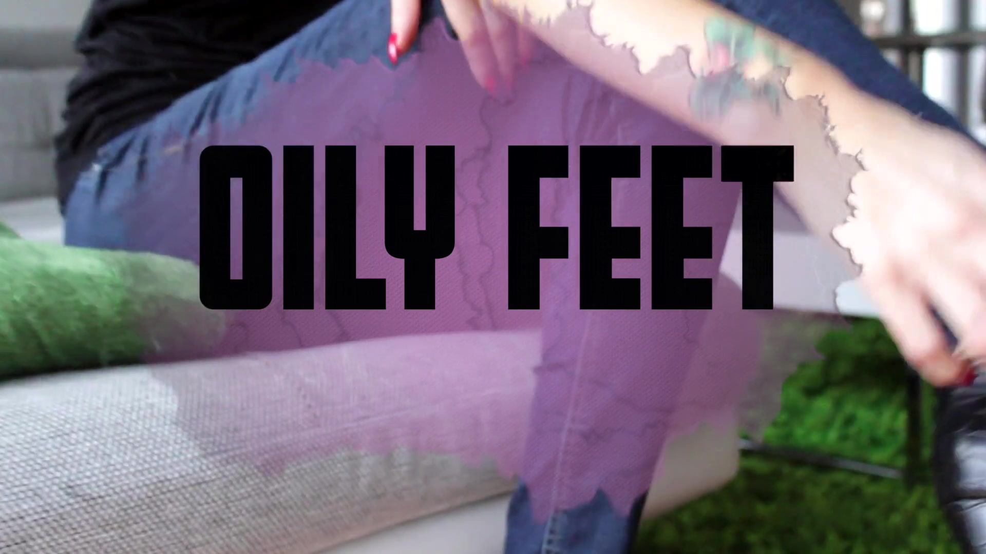 Oily Feet - Sex Movies Featuring Emma Lovett