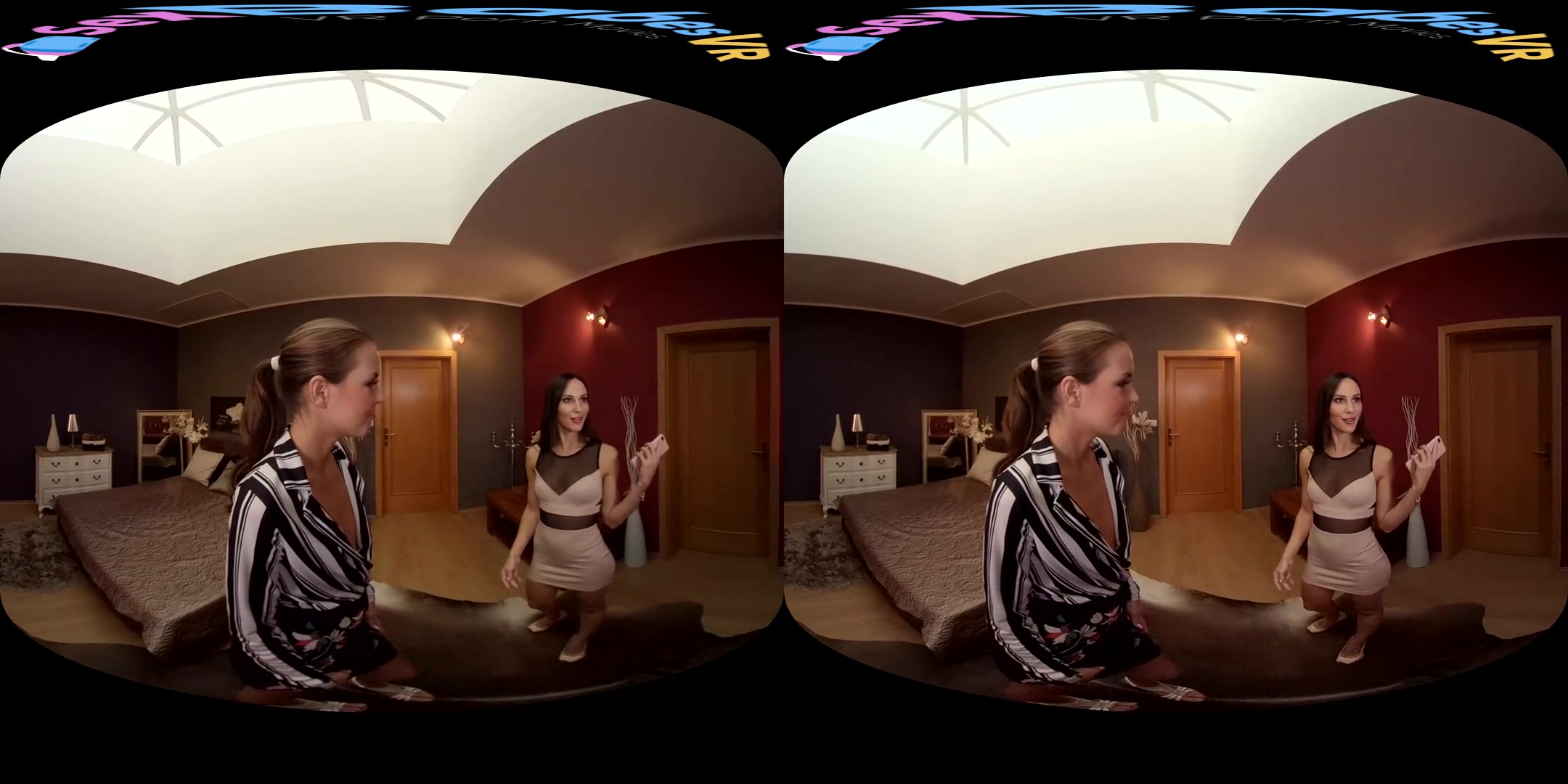 Lilu Moon & Cindy Shine in House Buying Day - SexBabesVR