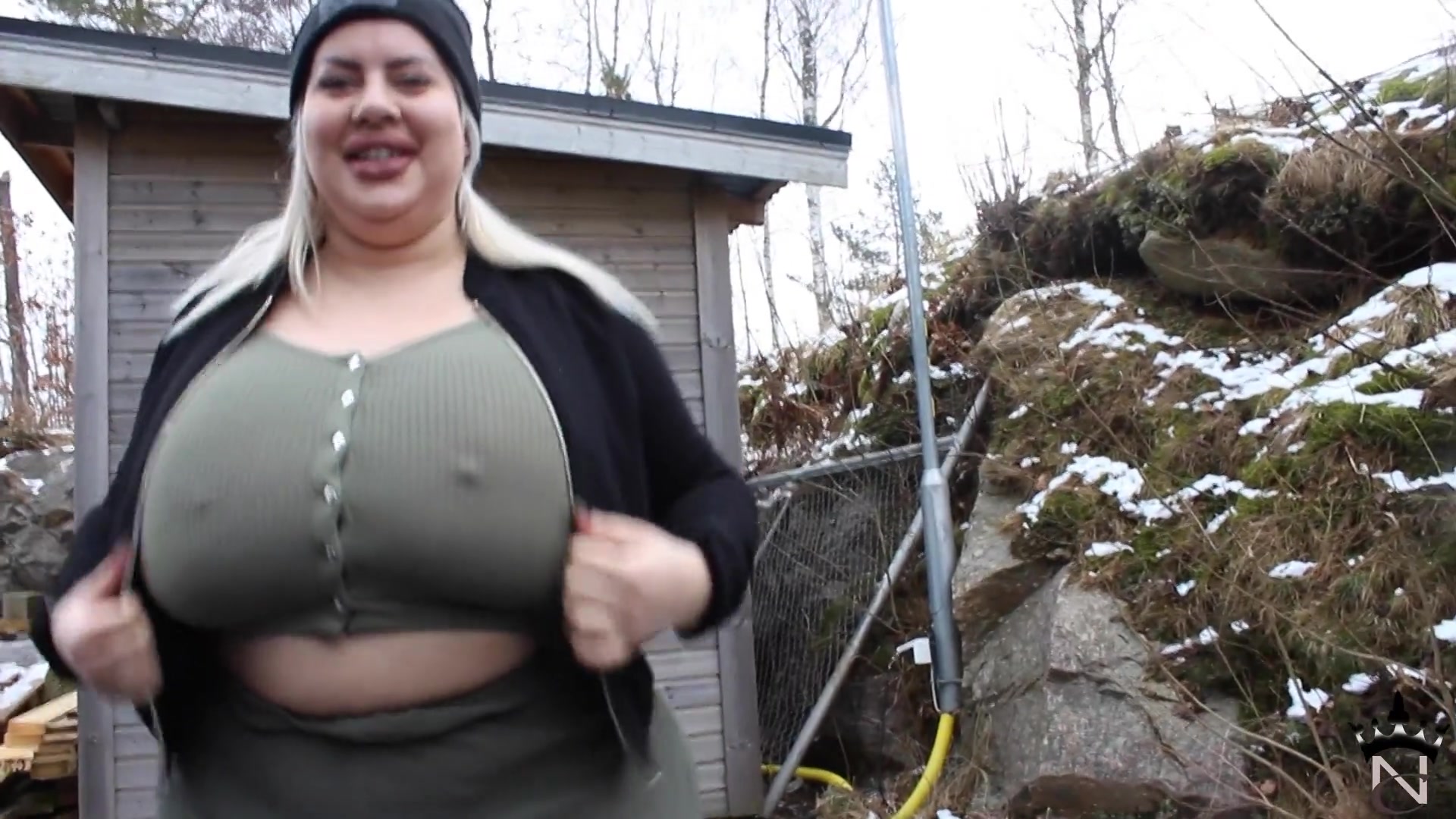Winter Wonderland - Sex Movies Featuring Natasha Crown