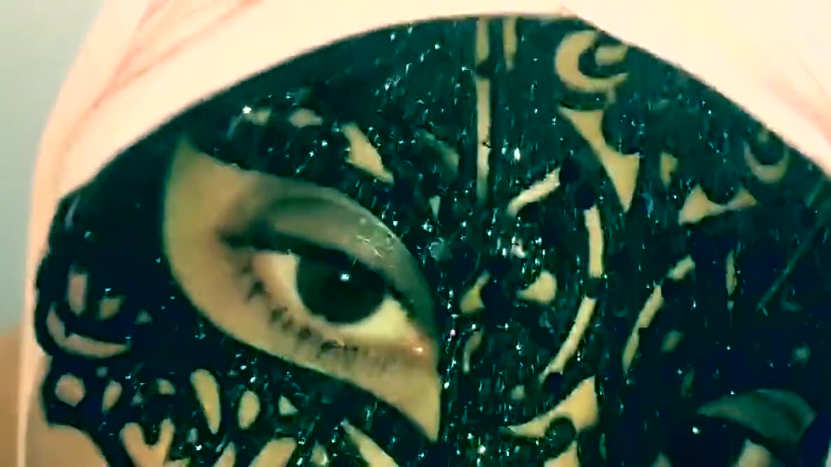 Beurette kenza cochonne en hijab