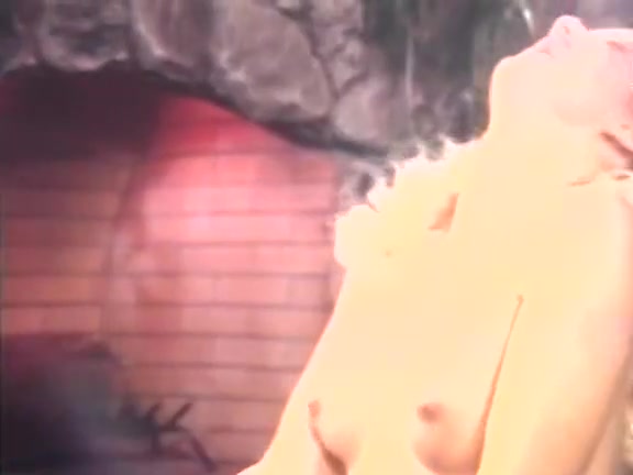 Britt Morgan, Hyapatia Lee, Keisha in classic sex scene