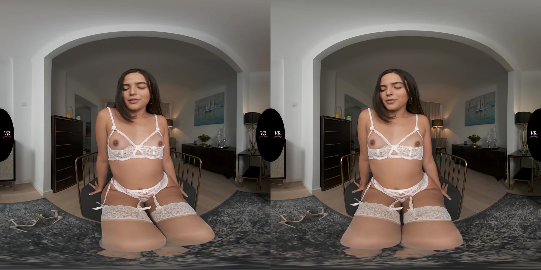 Ariana's New Lingerie Is Such A Turn-On - VRsolos