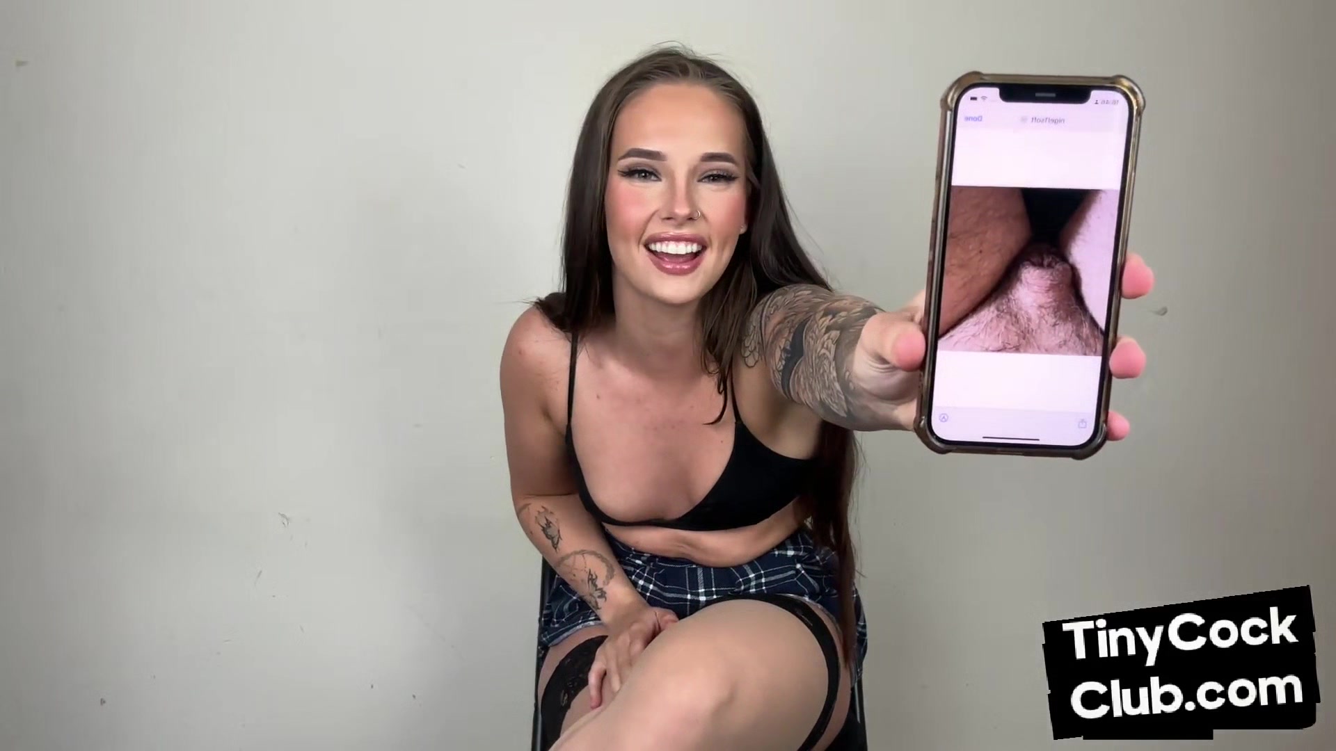 Upskirt SPH domina in stockings mocks