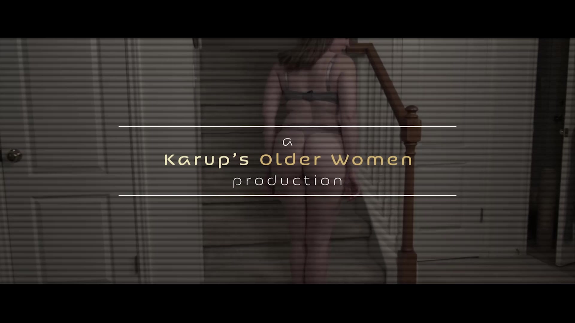 Holly Kiss - Karups