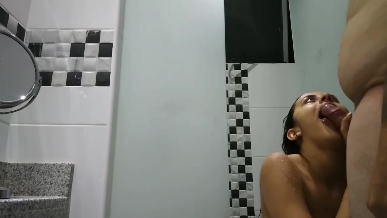I Found Him Bathing And I Cant Wait To Make Her Suck