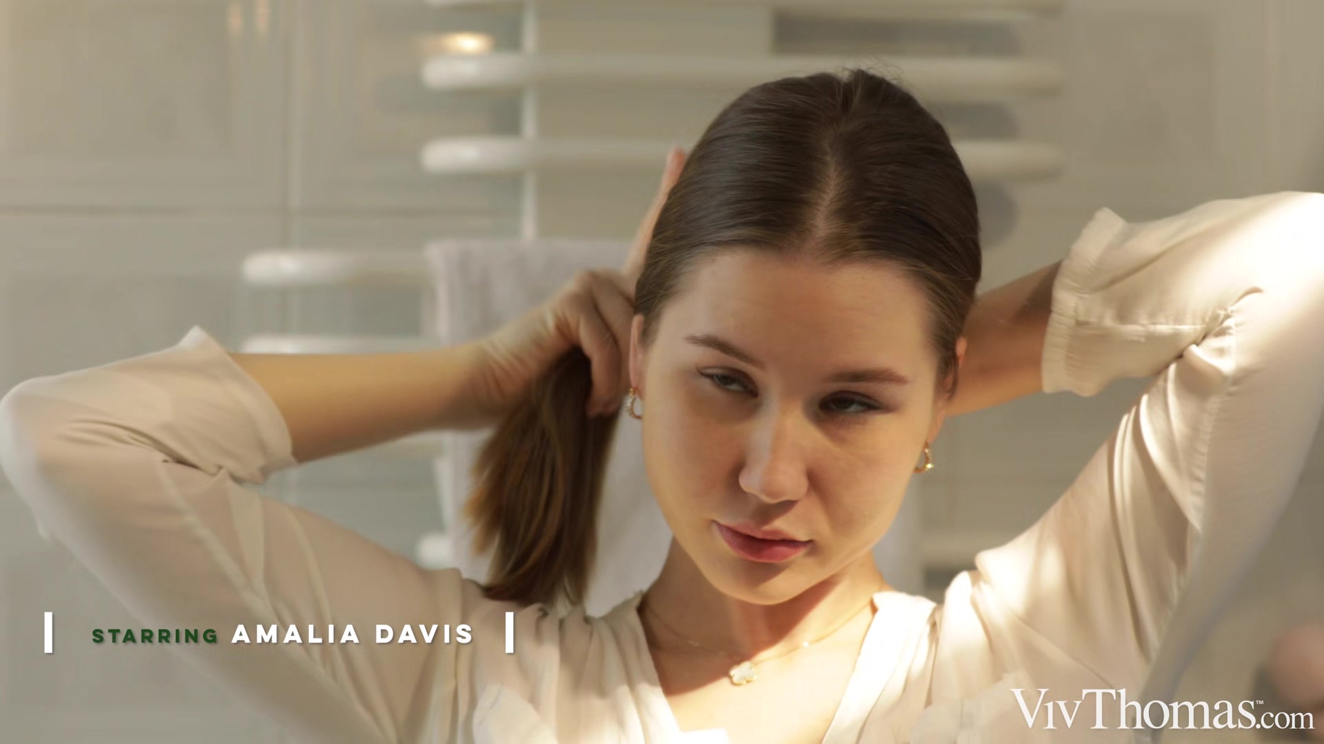 Sexy Curves - Amalia Davis & Stella Cardo