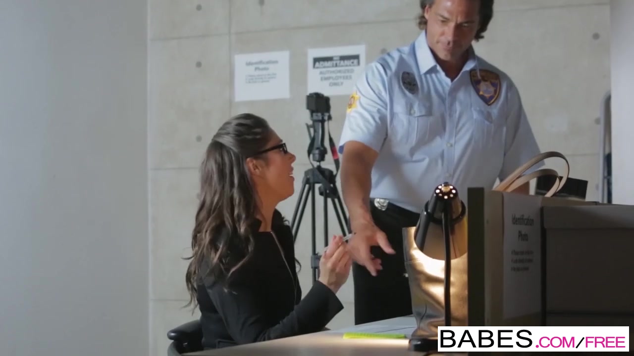 Babes - Office Obsession - Anna Morna and Nick Manning - Flirts First Day