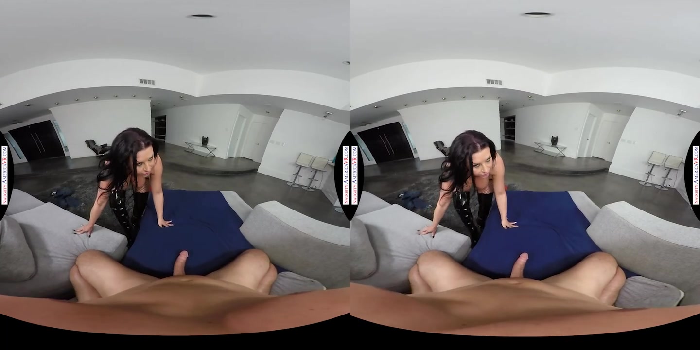 Sheridan Love Wants To Rub Her Big Ass Tits Up And Down Your Cock Until It Explodes