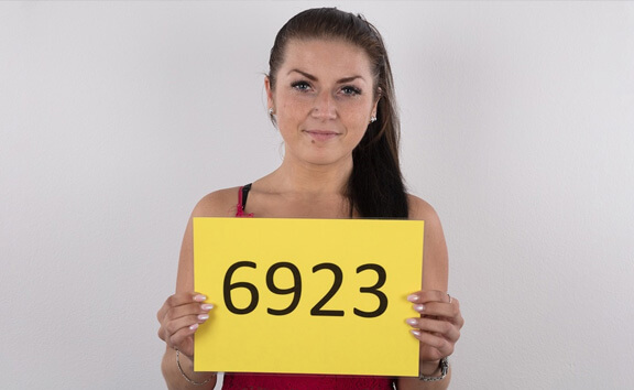 Veronika in CzechCasting - Veronika - xVirtual