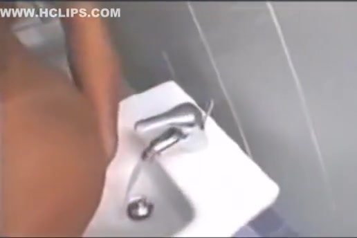 Skilful shemale makes a chap satisfied