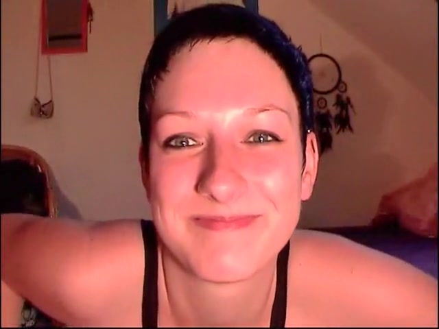 Short-haired bitch was facializied in amateur adult video