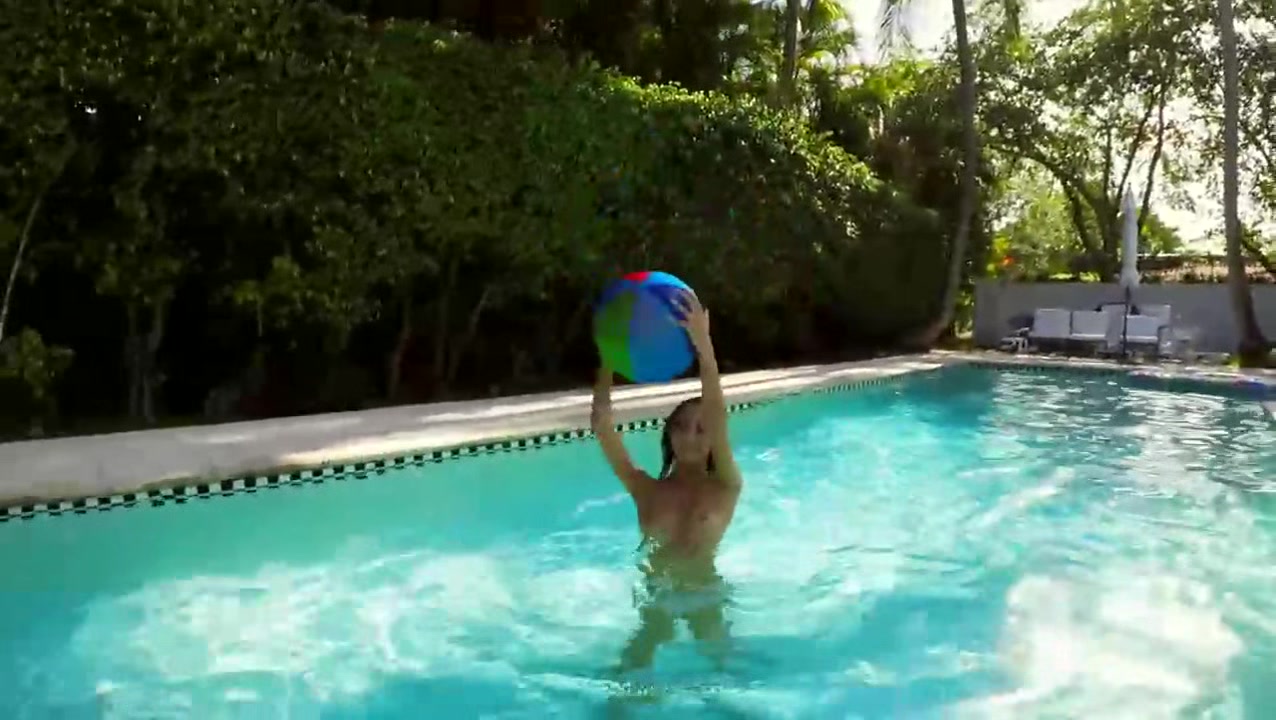 hot POV with a sexy bikini babe