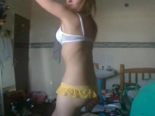 Luscious teen 18+ Stripper