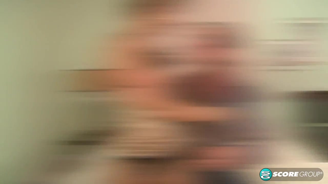 Lillian's anal surprise - 50PlusMilfs