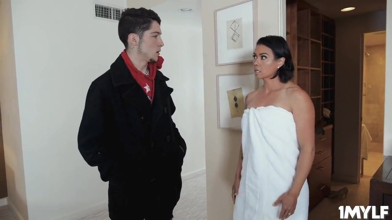 Connors Long Dong Take Good Care Of Horny Stepmom Dana
