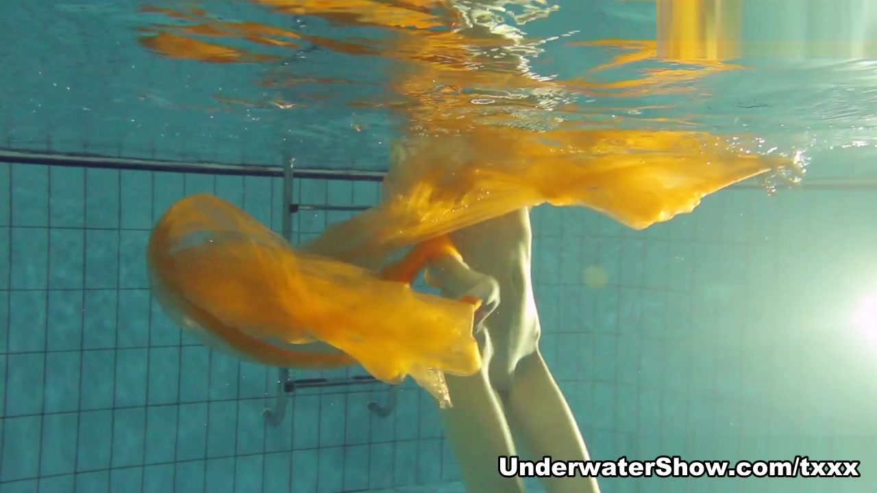 Nastya Video - UnderwaterShow
