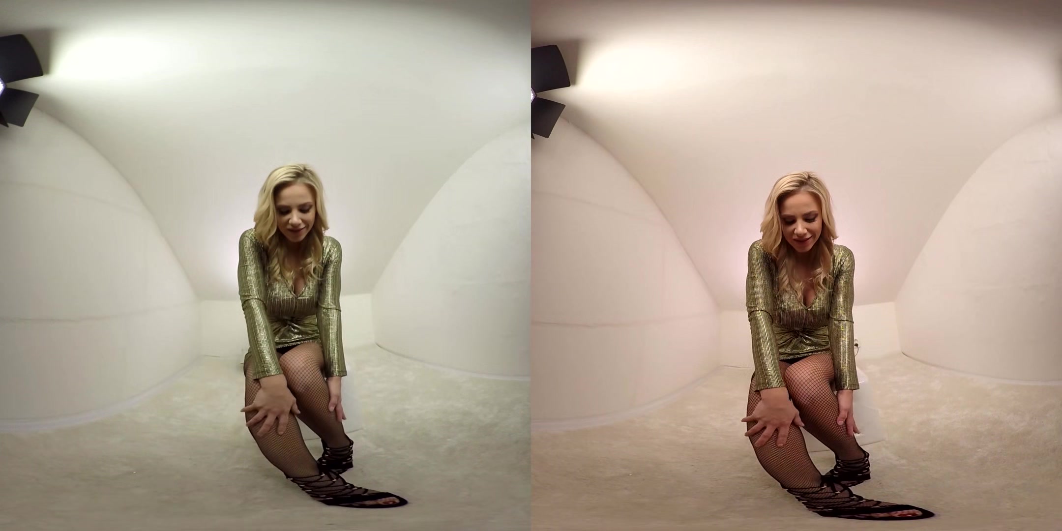 Knockout Blonde Nathaly Cherie Toying - Busty Stockings Vibrator