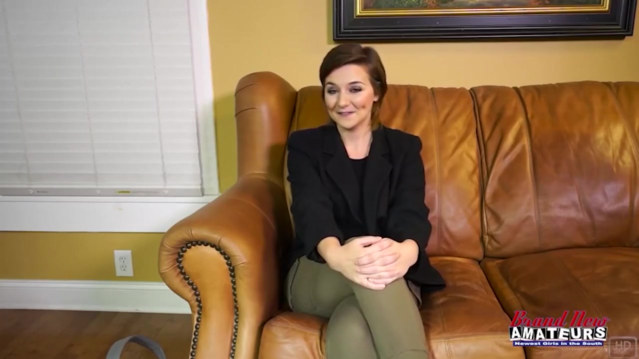 Hory Brunette Kylie Sucks And Milks A Juicy Cock To Eat Cum!