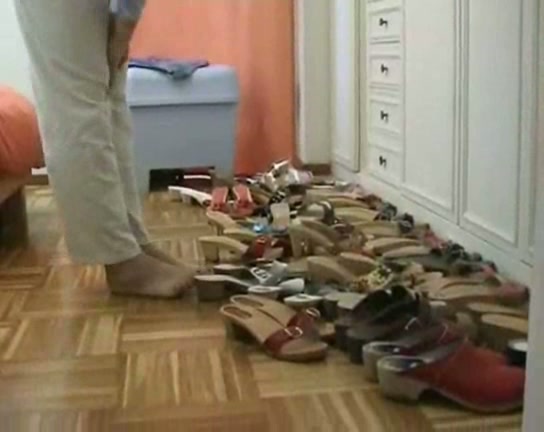 teen 18+ Blonde Hana Loves Her Shoes