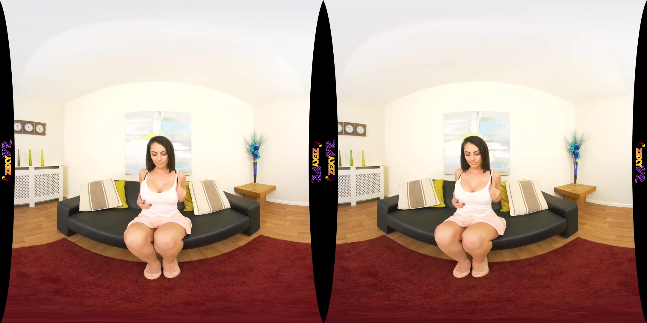 Couch Potato; Solo Striptease Brunette Big Tits Natural Fit Curvy