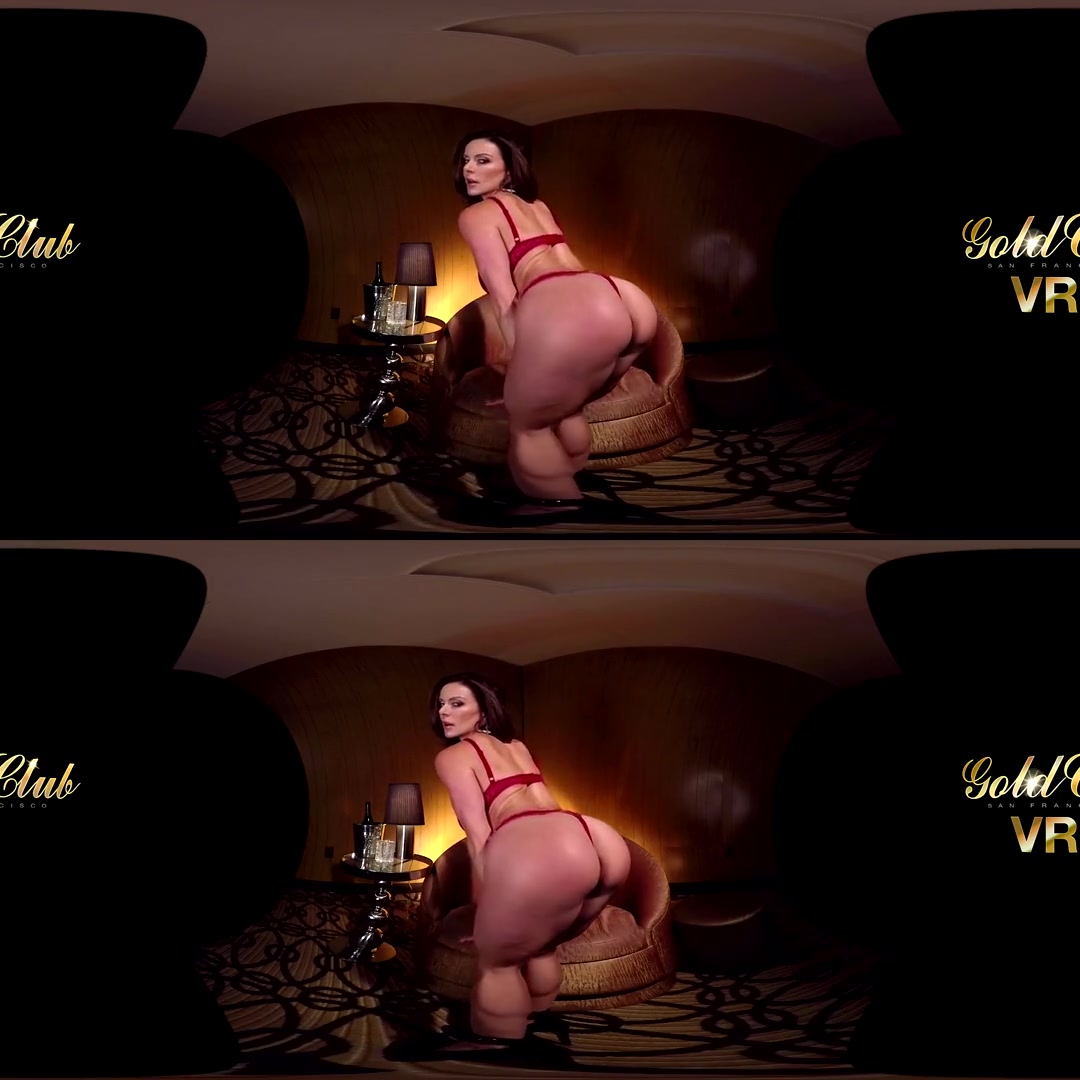 Kendra Lust in Kendra Lust Topless Lapdance - VRClubz