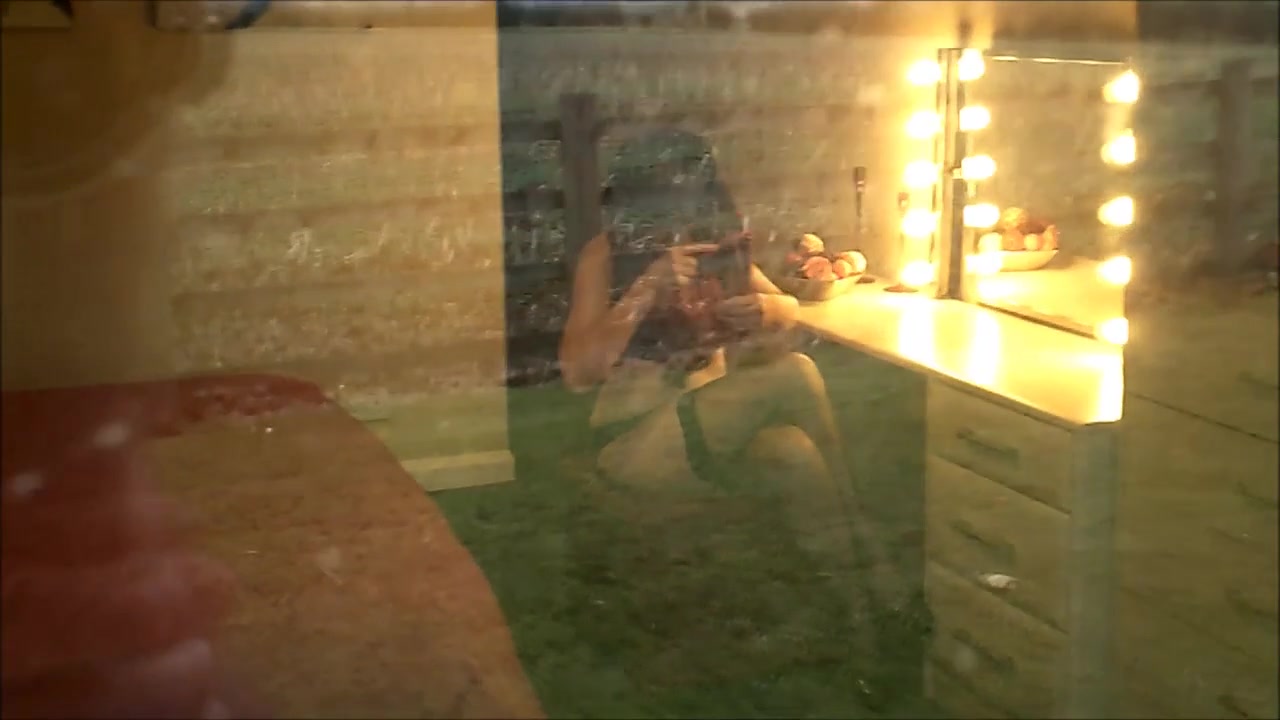 Barby & A Peeping Tom - TacAmateurs