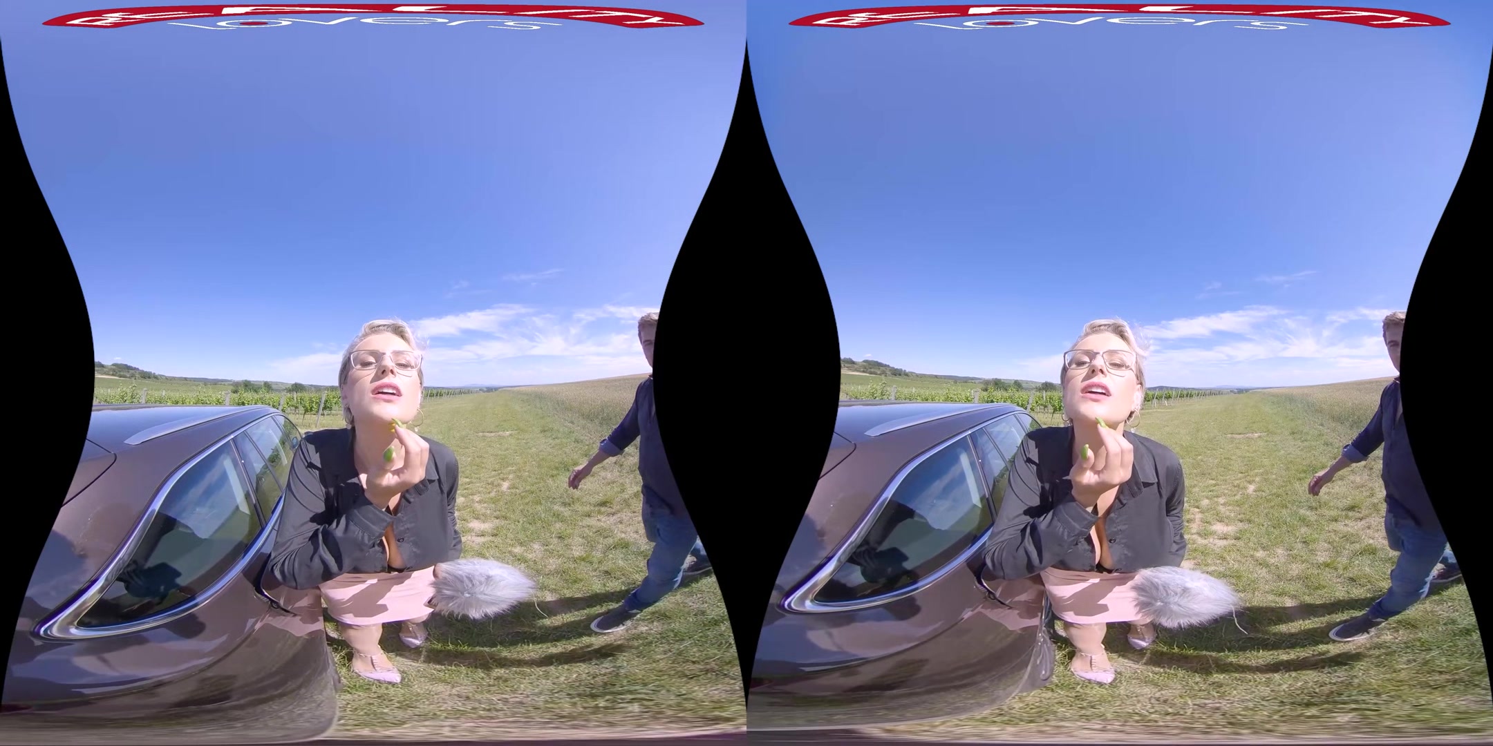 Sexy Car Review - RealityLovers