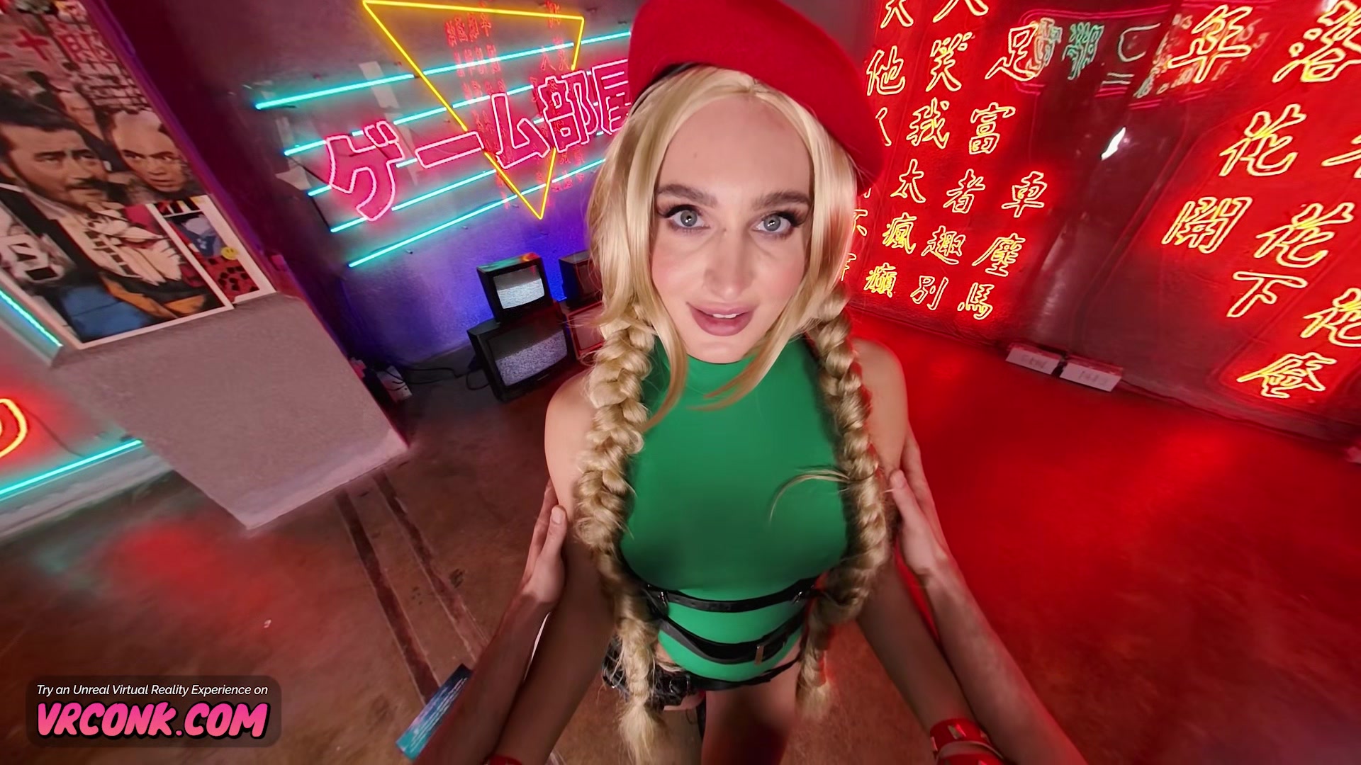 VR Conk Ella Reese as sexy Cammy from Street Fighter saga XXX Parody VR Porn