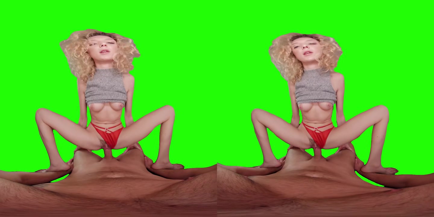 Returning The Favor With Isabella De Laa (Passthrough)