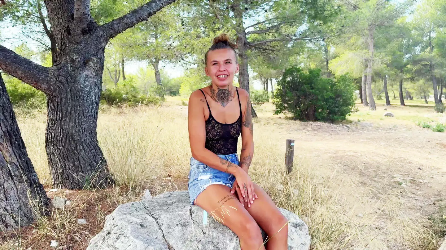 More news with Lyia for Mel, 24 years old! - Jacquie et Michel TV