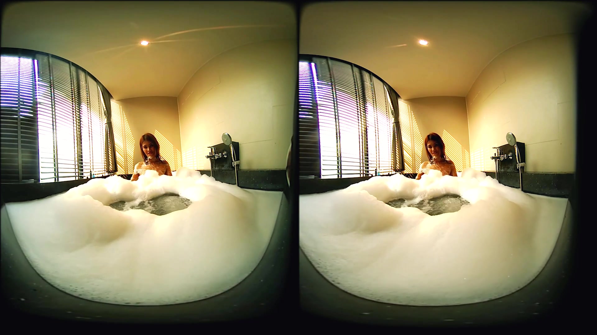 Wet Finger Games In The Whirlpool 2 - VRPussyVision