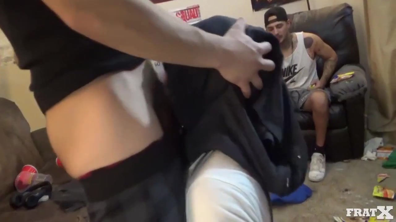 Calvin Micheals, Brock Reynolds And Shawn Star - College Ass Trap 5 Min