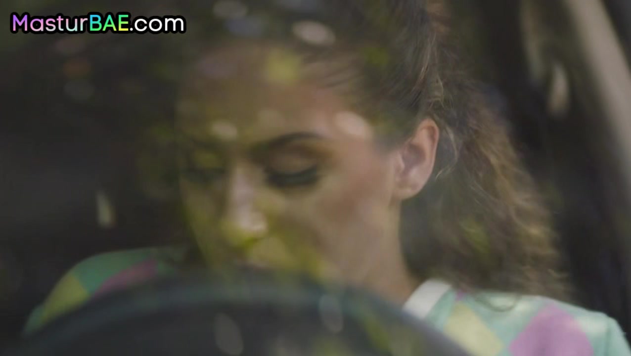 Bigbooty dirty slut missionary fucked by dirty fucker