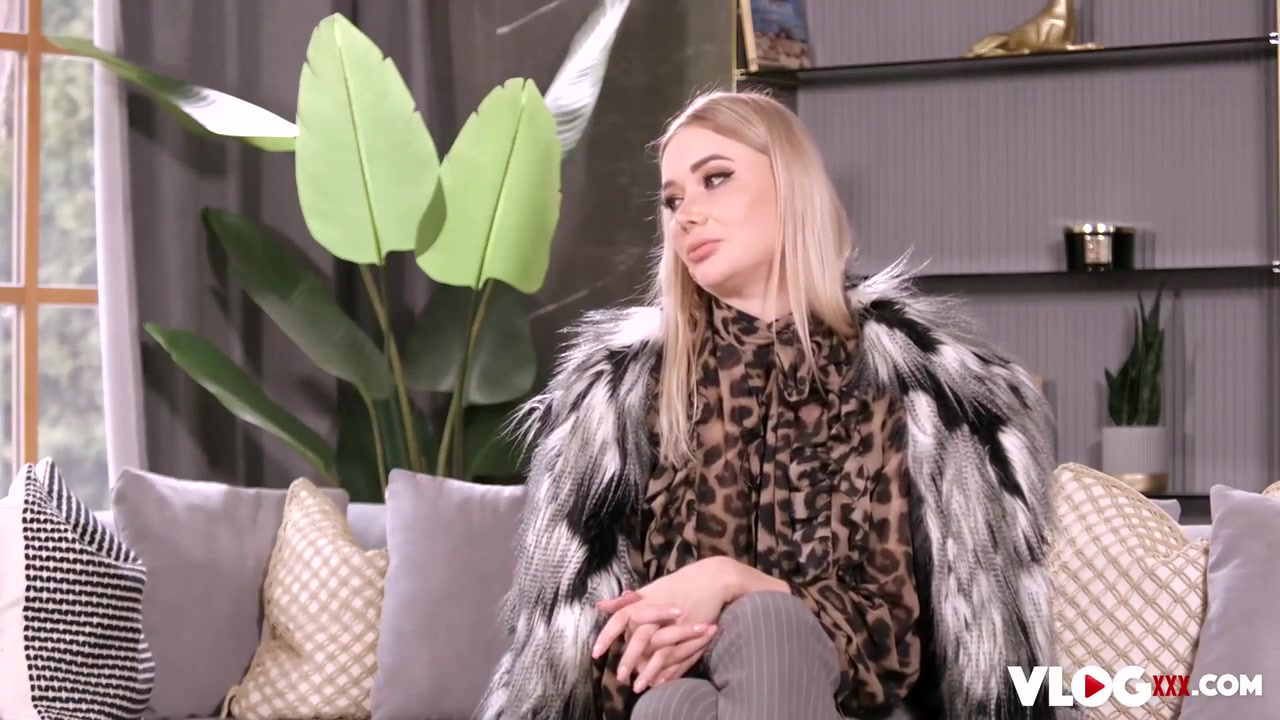 Perky Soothes Her Pussy With Rough Couch Sex - Venera Maxima