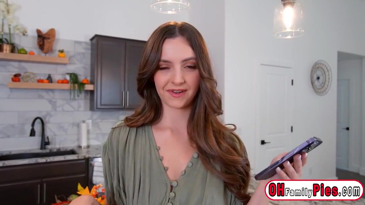 Stepsisters Pumpkin Is So Wet And Hot