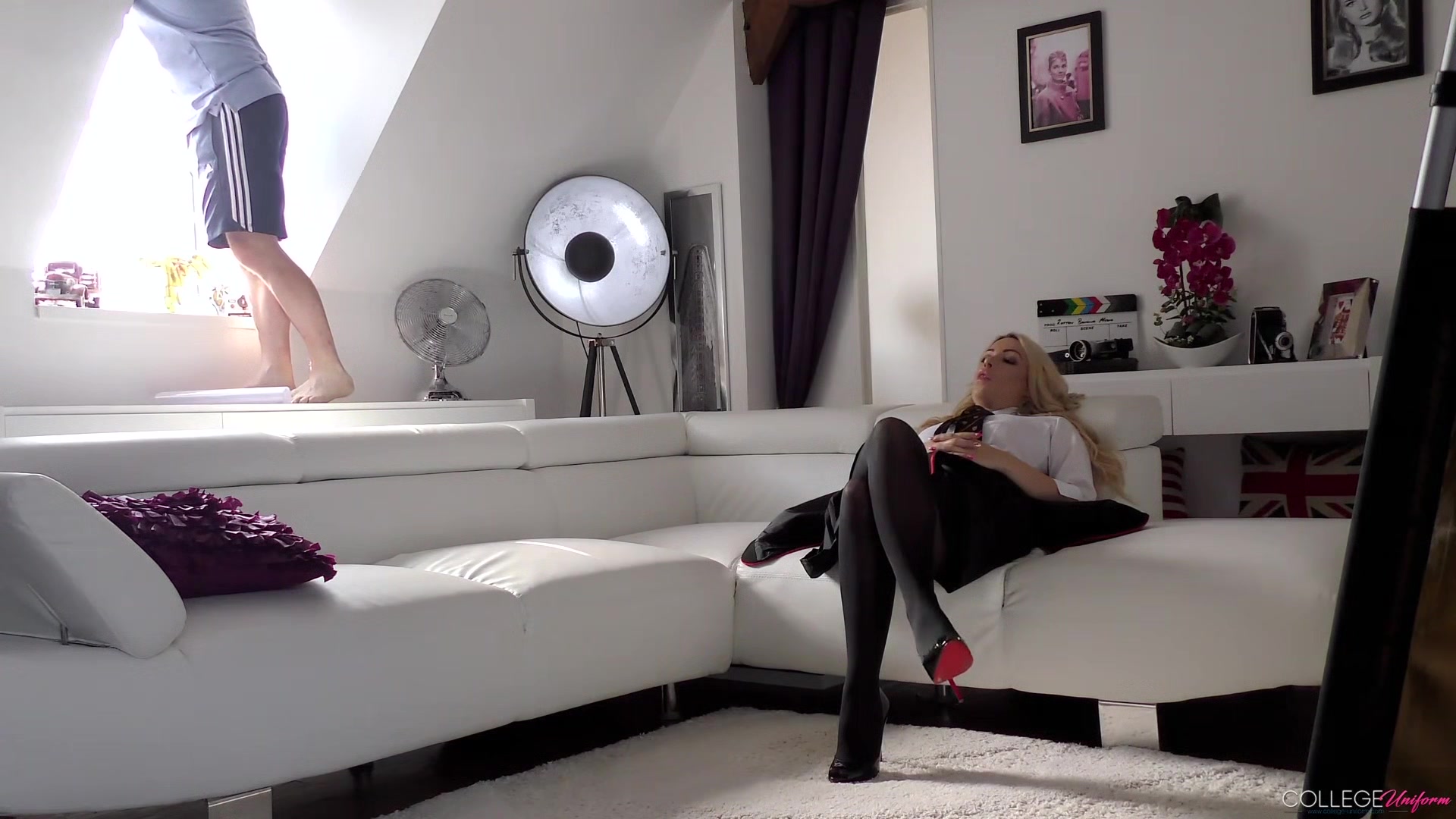 Penny Lee's Super Hot Photo Session Clip Will Make You Ejaculate So Hard!