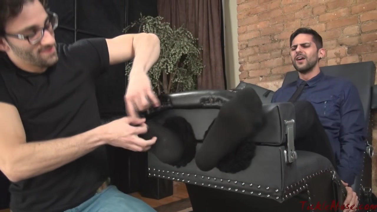 Brett Socks To Bare - Taworship