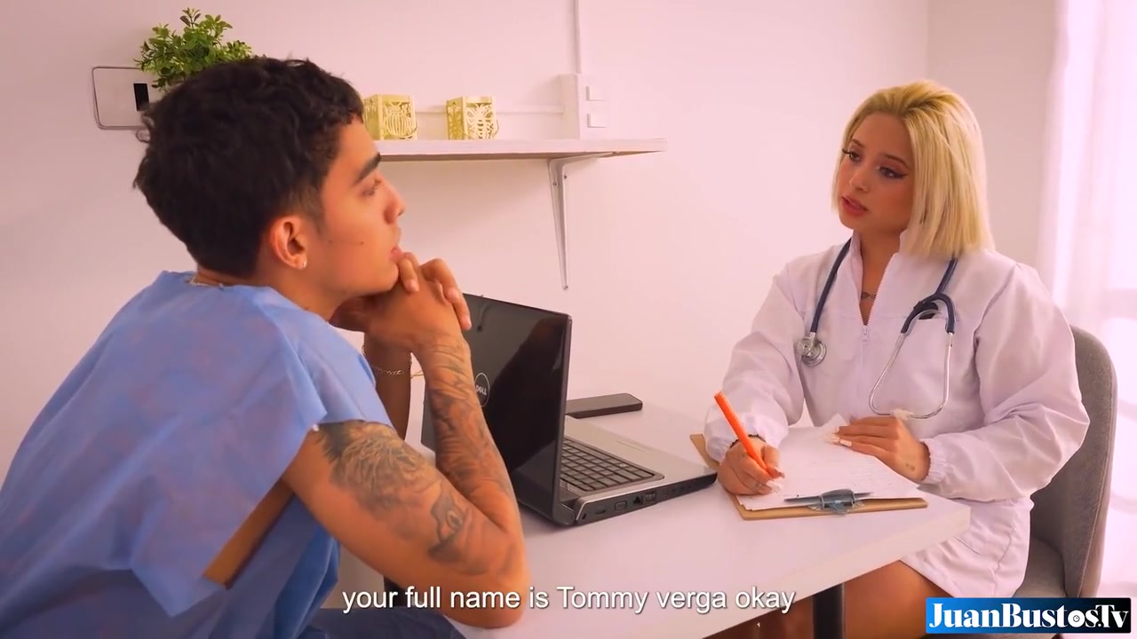 Doctora Rubia Se Pone Cachonda Revisando La Enorme Polla De Su Paciente - Juan Bustos, Petite Blonde And Xiara Dark