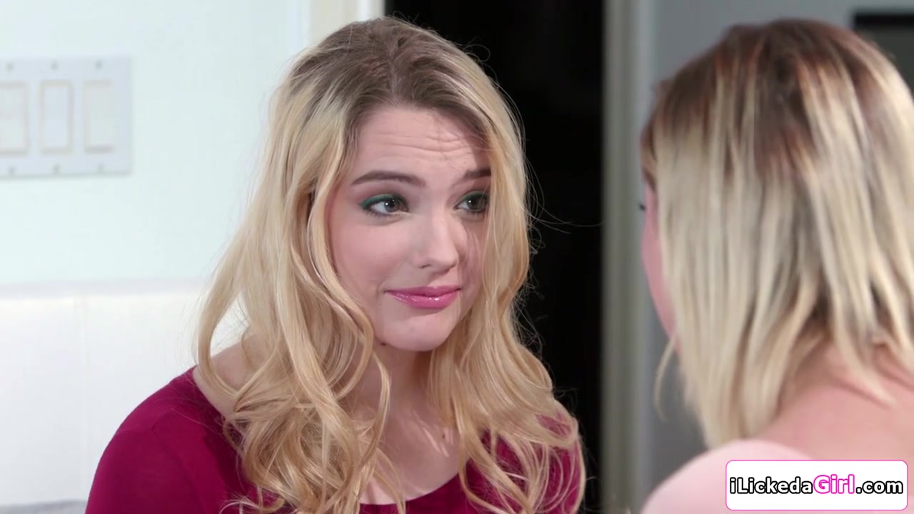 Didnt know my stepsis is a lesbian wanting to eat my pussy