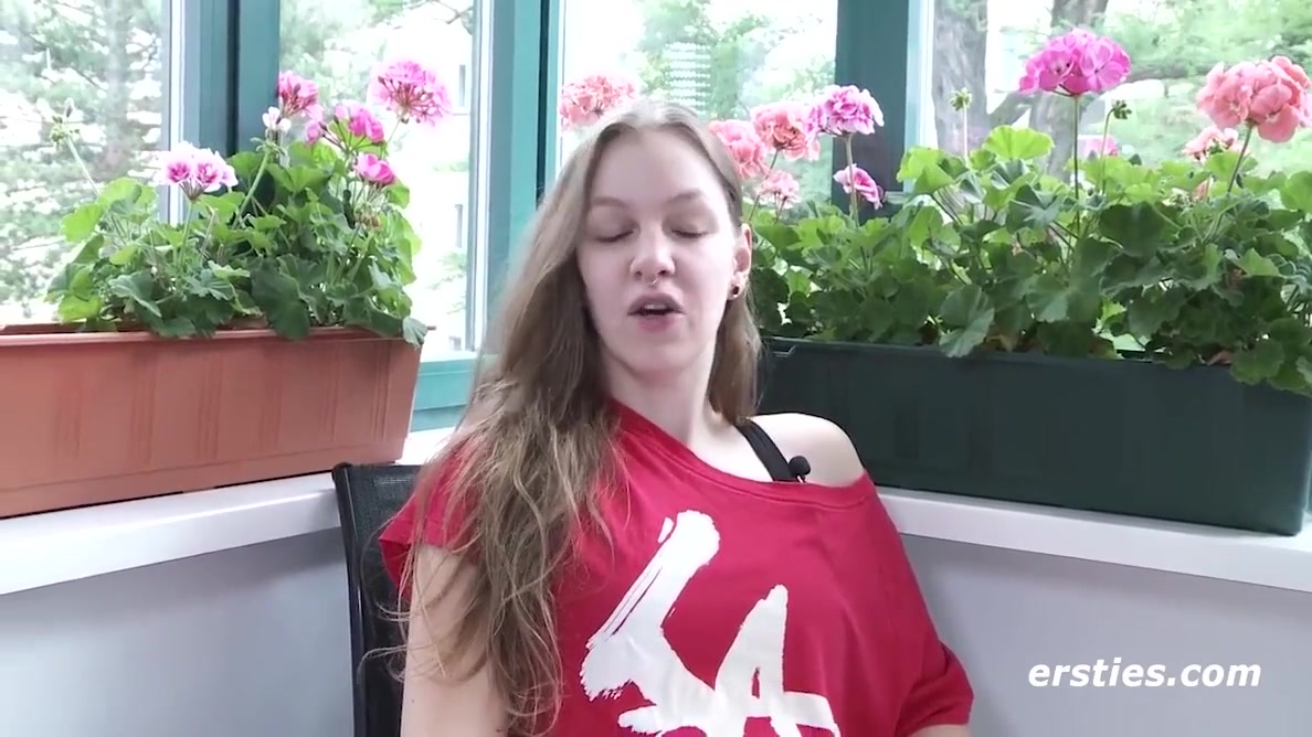 Student 18+ Matilda Satisfies Herself With A Vibrator