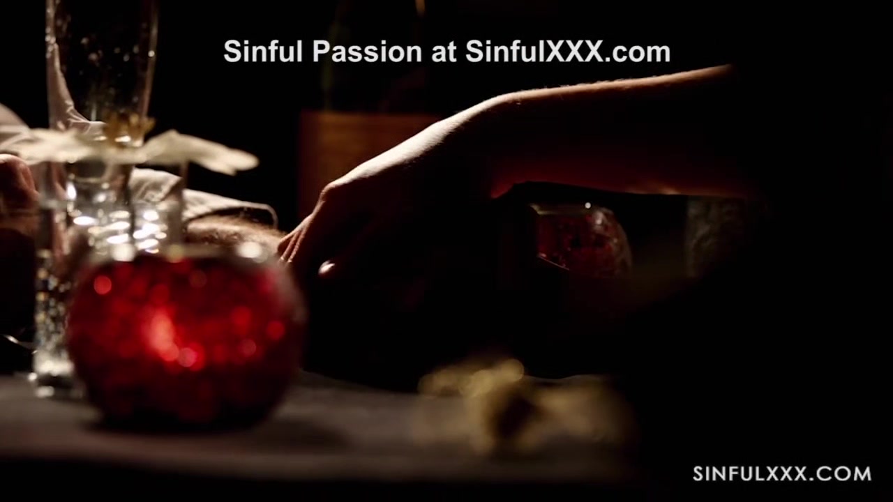 Brandis Room Full of Mirrors - Sinfulxxx