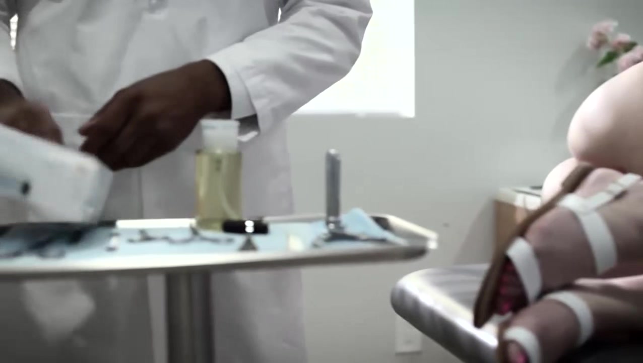 blowjob for my doctor
