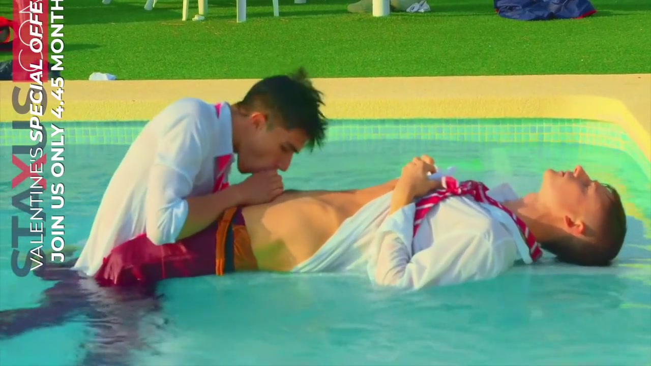 Collegeguy In Sneak Peek S02x06 : danny And Nathans Pool