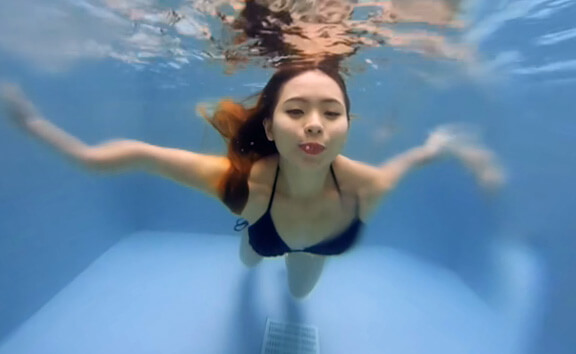 Compilation - 2 Bikini Girls Underwater - VRpussyVision